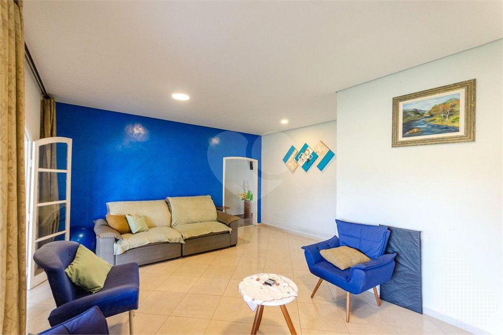 Casa à venda ou para alugar com 4 quartos, sendo 3 suítes,  em Jardim Vivan, São Paulo, SP