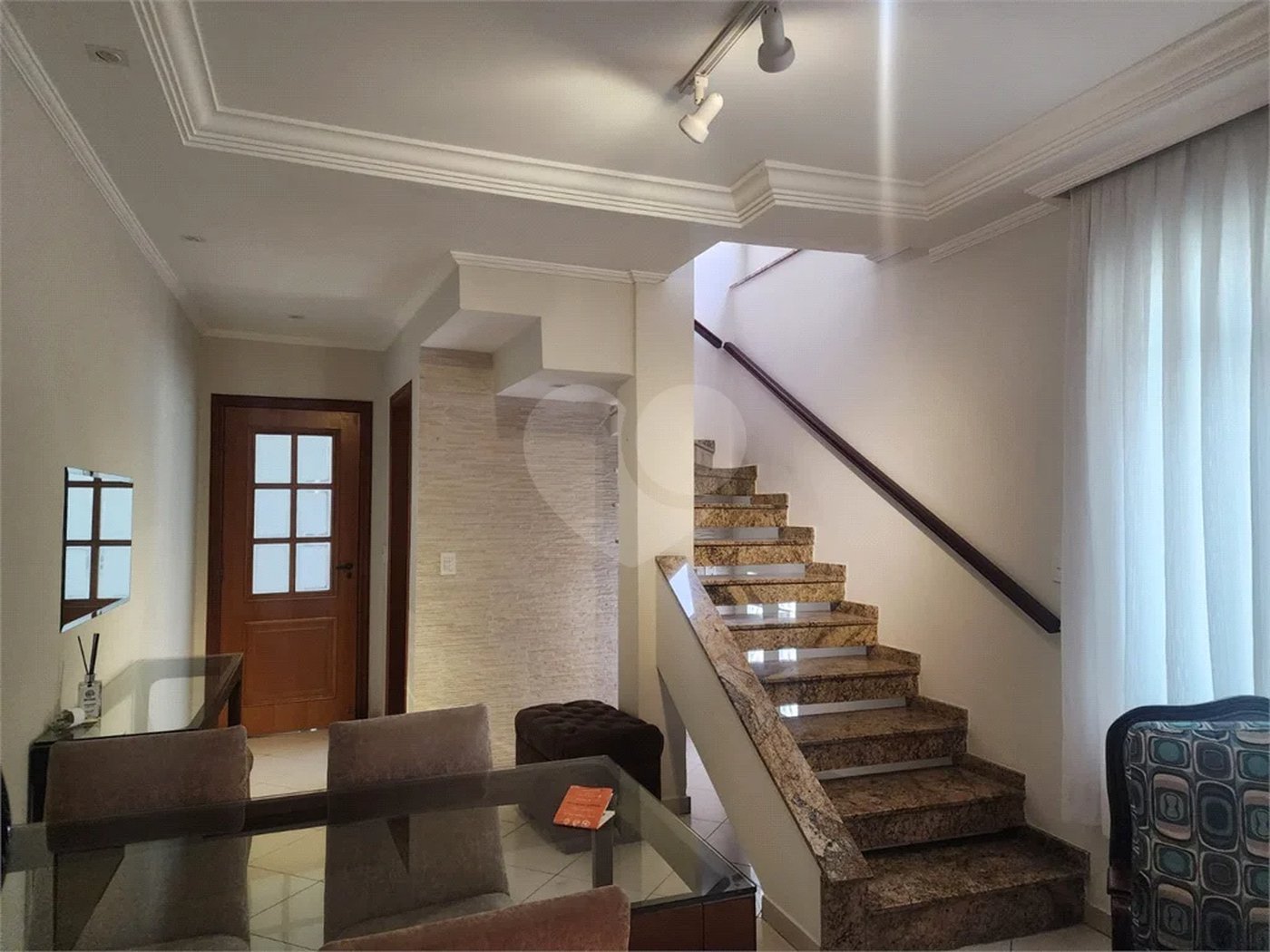 Sobrado à venda com 3 quartos, sendo 1 suíte, em Vila Paulicéia, São Paulo, SP