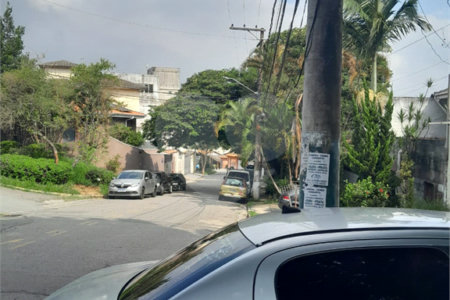 Casa à venda com 2 quartos em Jardim Semiramis, Cotia, SP