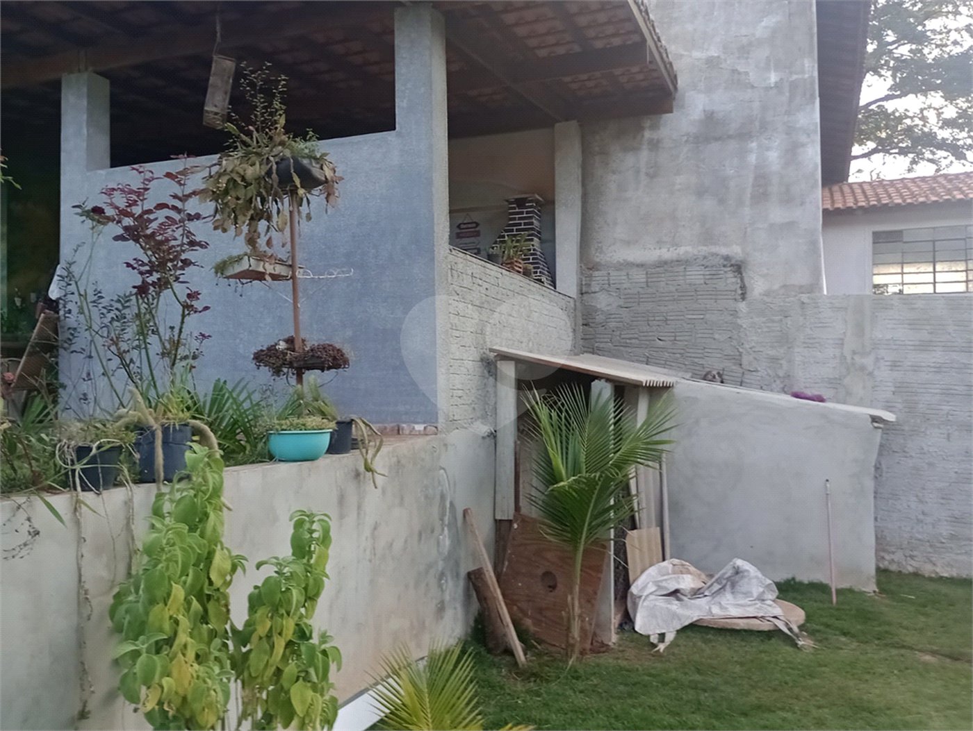Chácara à venda com 5 quartos, sendo 1 suíte, em Jardim Marabá, Itapetininga, SP