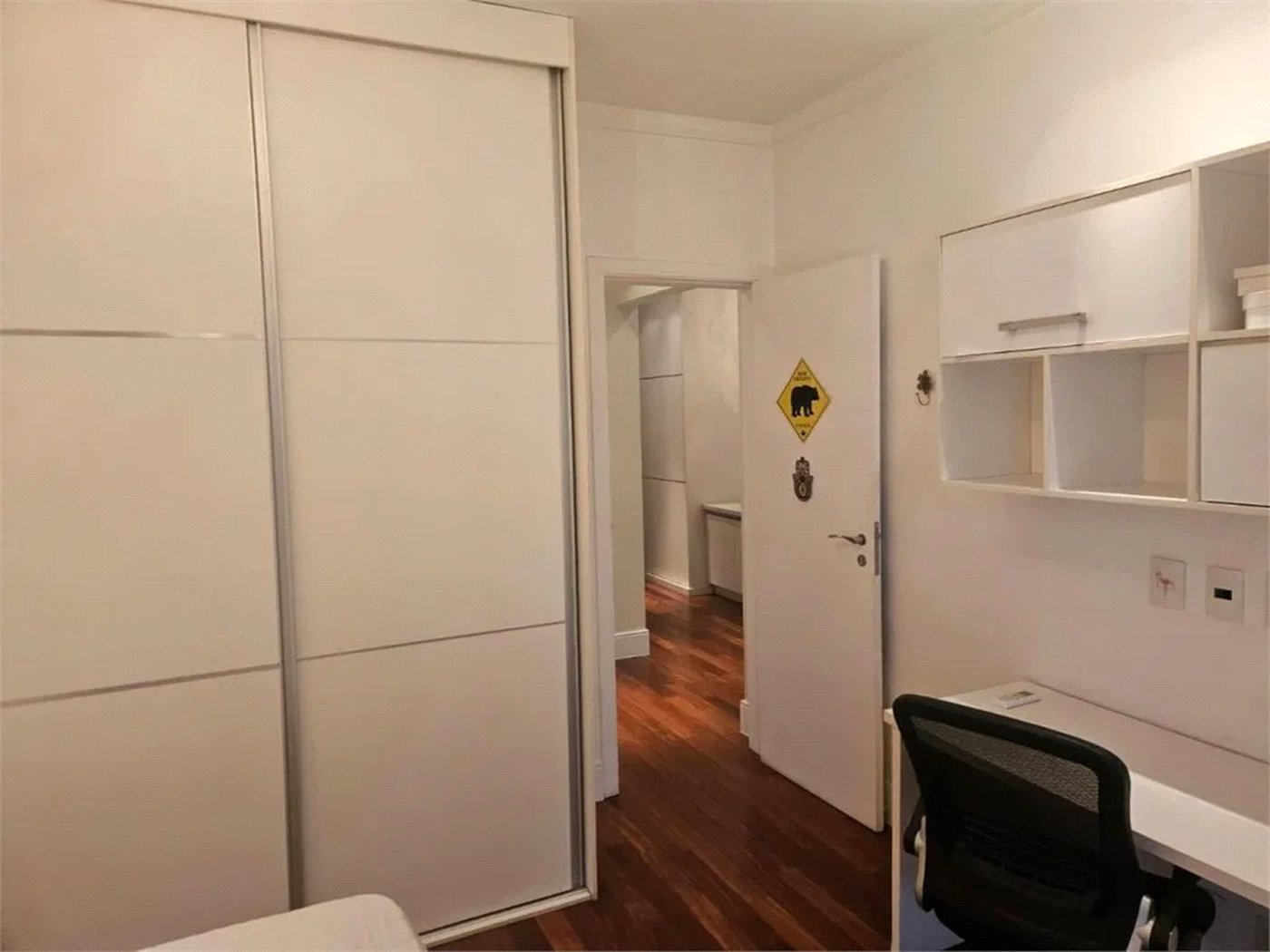 Sobrado à venda com 4 quartos, sendo 2 suítes, em Brooklin Paulista, São Paulo, SP