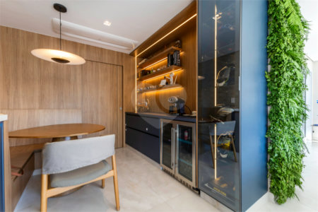 Apartamento à venda com 3 suítes em Indianópolis, São Paulo, SP