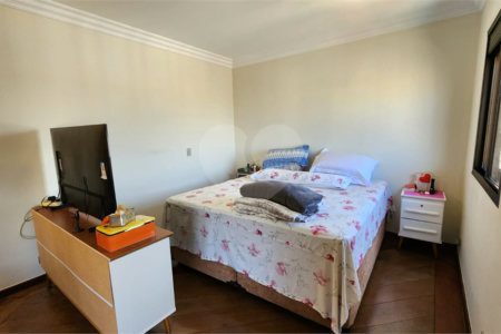 Apartamento à venda com 4 suítes em Bosque da Saúde, São Paulo, SP