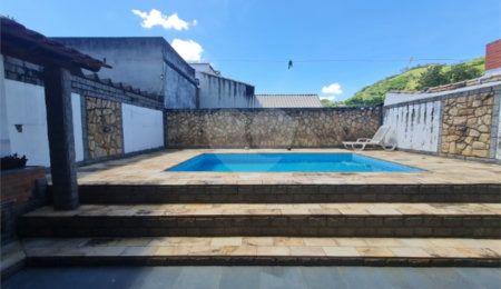 Casa à venda com 4 quartos, sendo 1 suíte,  em Campo Grande, Rio de Janeiro, RJ