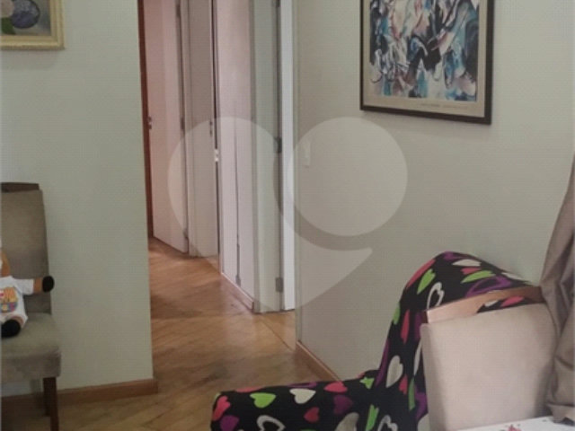 Apartamento à venda com 3 quartos, sendo 1 suíte,  em Campo Grande, São Paulo, SP