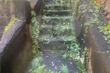 Terreno à venda com 3 quartos em Jardim Rizzo, São Paulo, SP