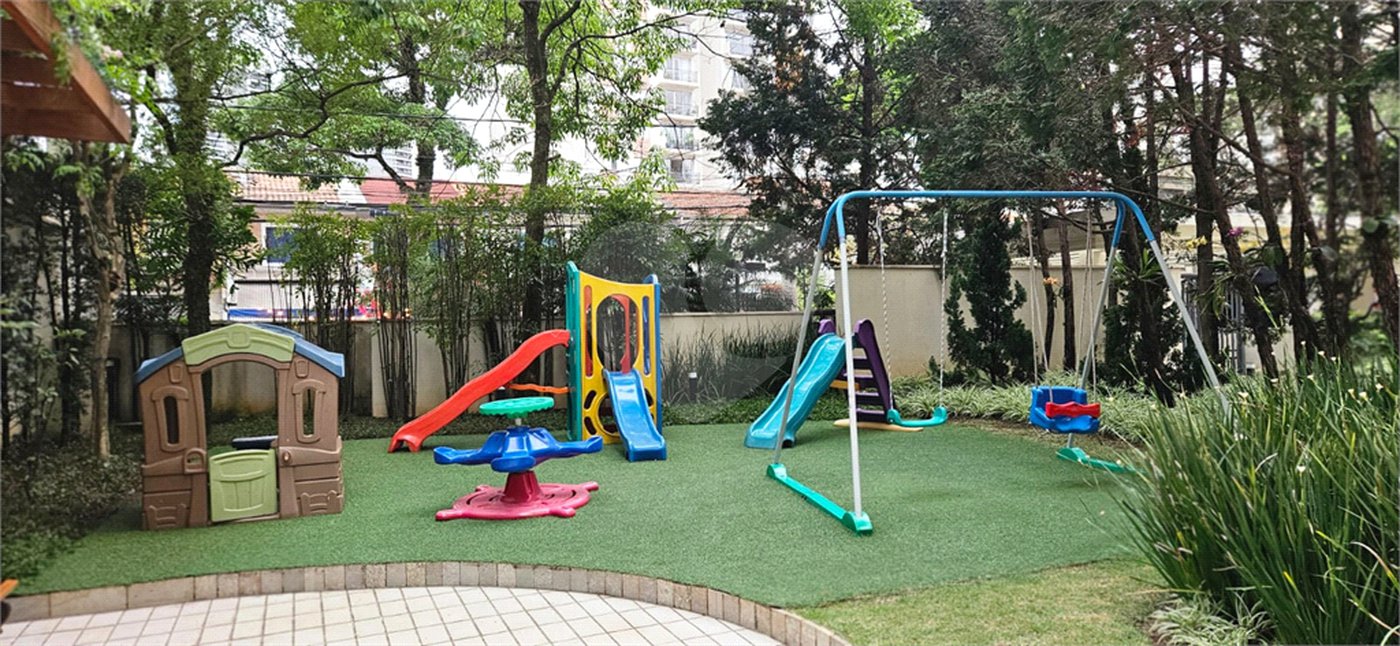 Apartamento à venda com 3 quartos, sendo 2 suítes, em Pinheiros, São Paulo, SP