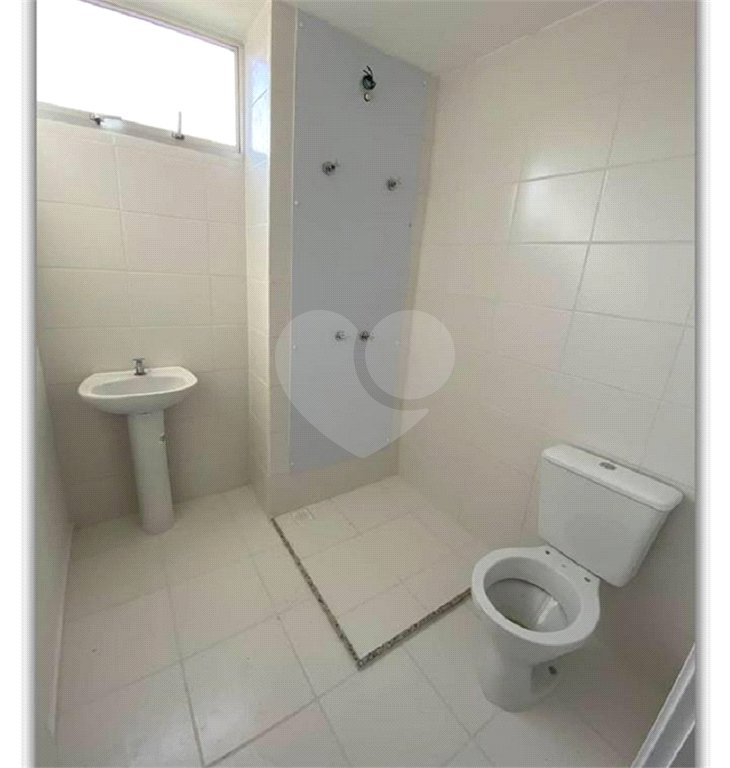 Apartamento à venda com 2 quartos em Parque Ipê, São Paulo, SP