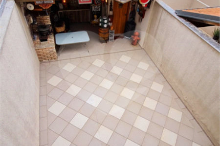 Sobrado à venda com 3 quartos, sendo 1 suíte,  em Jardim Leocádia, Sorocaba, SP