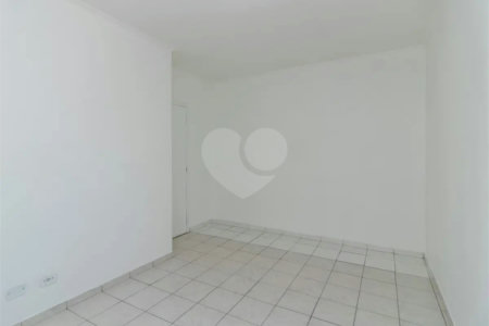 Apartamento à venda com 3 quartos em Moema, São Paulo, SP