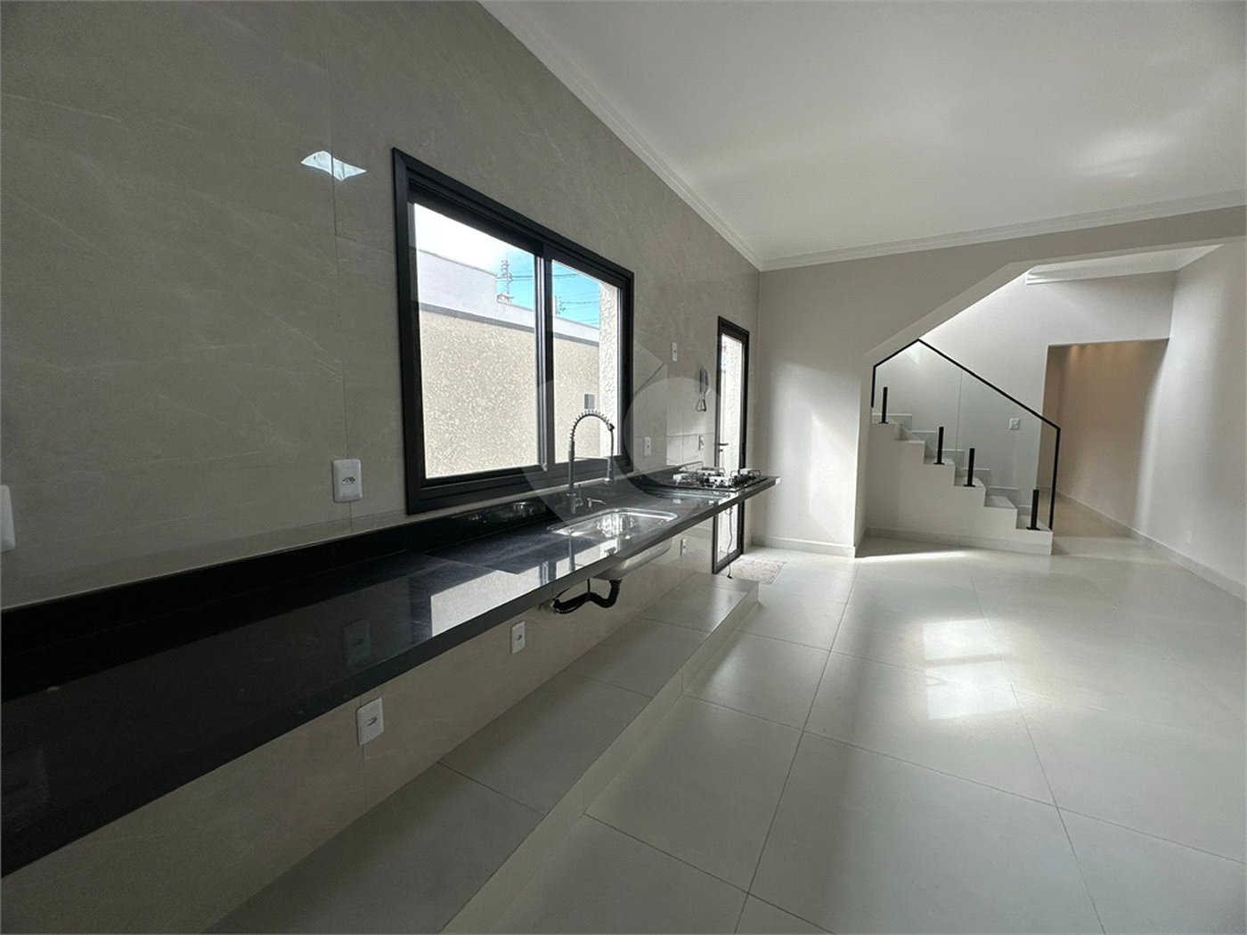Casa à venda com 3 quartos, sendo 1 suíte, em Vila Carolina, Itapetininga, SP
