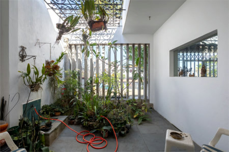 Casa à venda com 4 suítes em Jardim Londrina, São Paulo, SP
