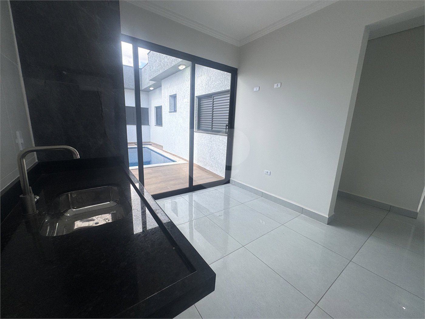 Casa à venda com 3 suítes no condomínio Residencial Villagio Wanel, Sorocaba - SP