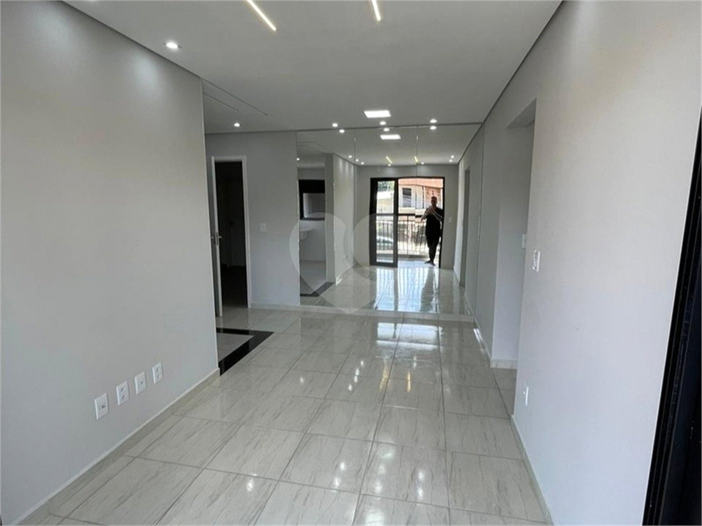 Apartamento à venda com 2 quartos em Vila Domingues, Votorantim, SP