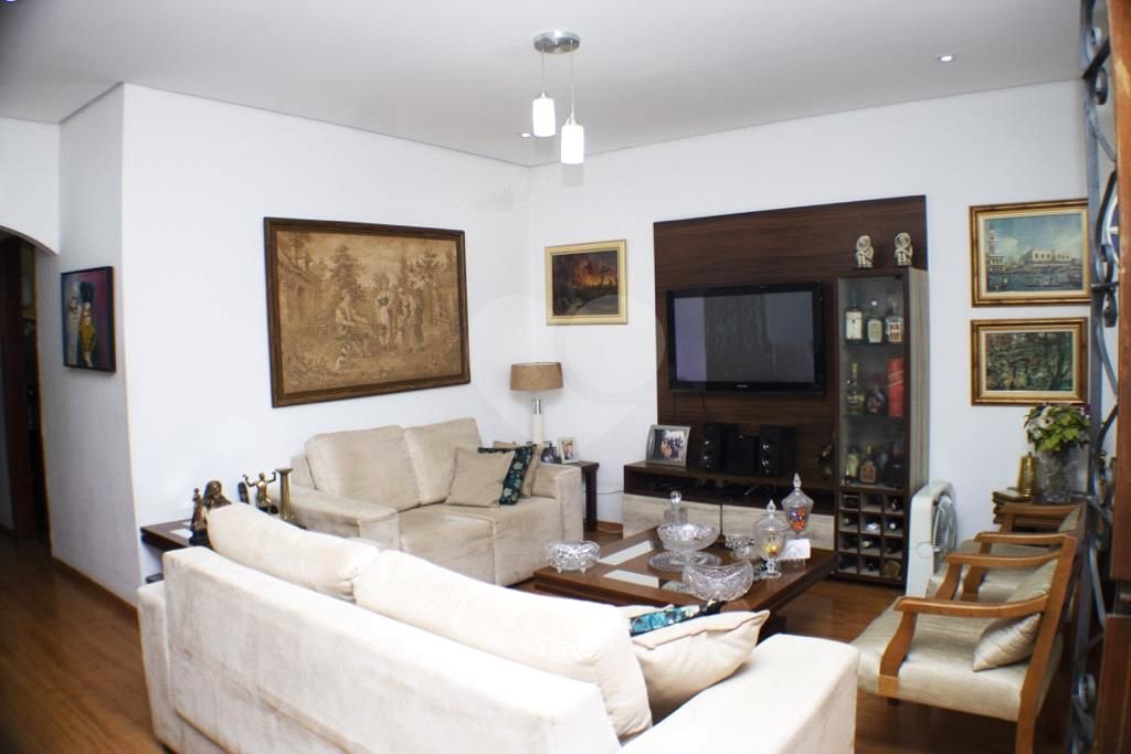 Casa Térrea à venda com 3 quartos, sendo 1 suíte, em Vila Gardênia, Atibaia, SP