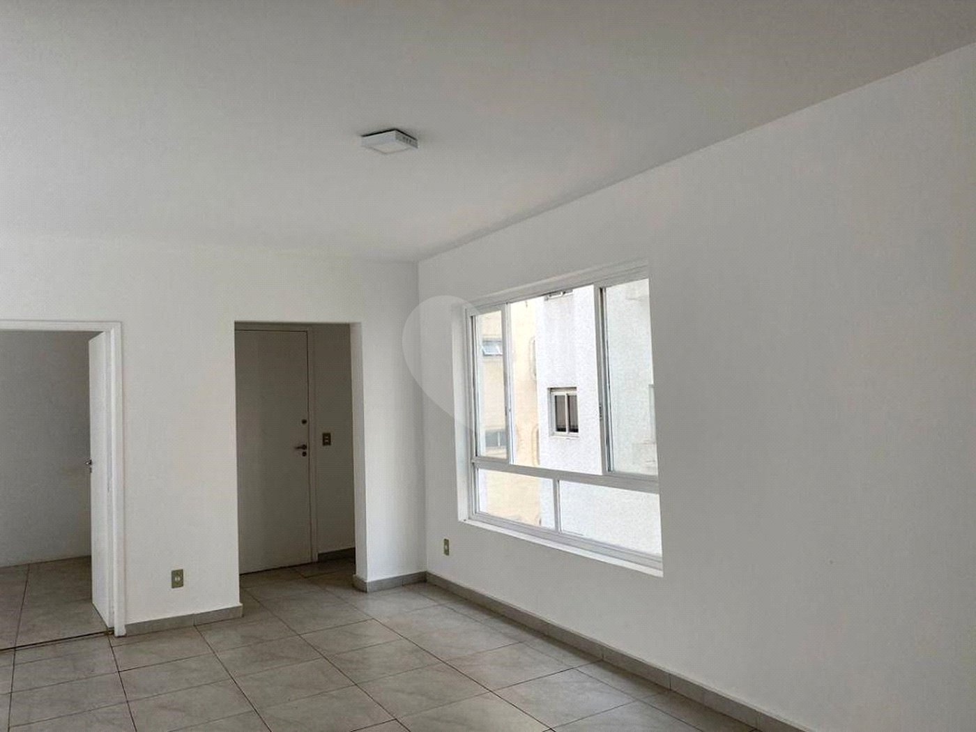 Apartamento para alugar com 3 quartos, sendo 1 suíte,  em Paraíso, São Paulo, SP