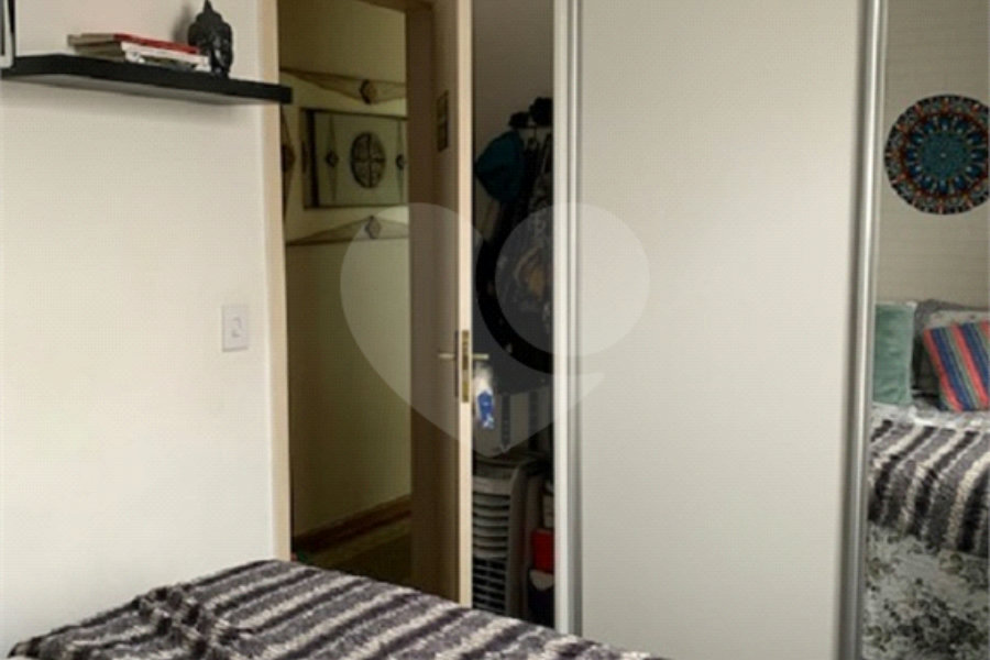 Sobrado à venda com 3 quartos, sendo 1 suíte, em Tremembé, São Paulo, SP