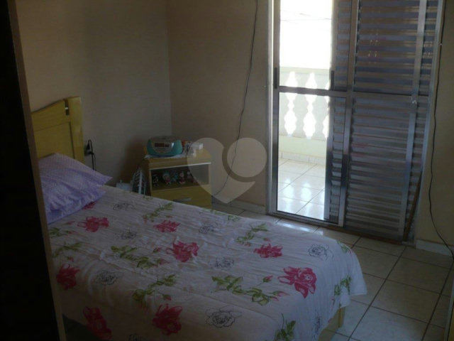 Sobrado à venda com 2 quartos em Vila Guilherme, São Paulo, SP