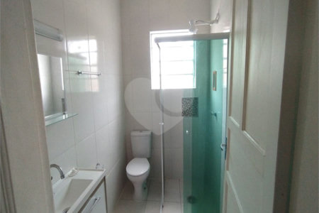 Casa de Vila à venda ou para alugar com 3 quartos em Jardim do Colégio (zona Norte), São Paulo, SP