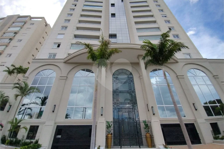 Apartamento à venda com 3 suítes em São Judas, Piracicaba, SP