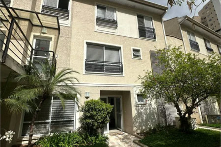 Casa à venda com 3 quartos, sendo 2 suítes, no condomínio Townhouse Village Morumbi, São Paulo - SP