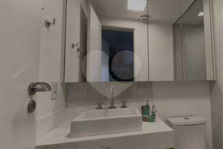 Apartamento para alugar com 3 suítes em Chácara Santo Antônio, São Paulo, SP