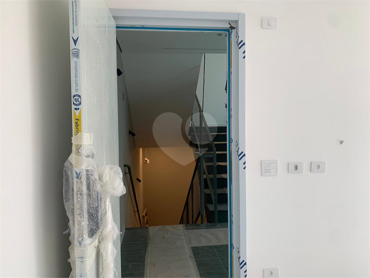 Apartamento à venda com 2 suítes em Vila Madalena, São Paulo, SP