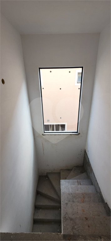 Sobrado à venda com 3 quartos, sendo 1 suíte,  em Jardim Maristela, Atibaia, SP