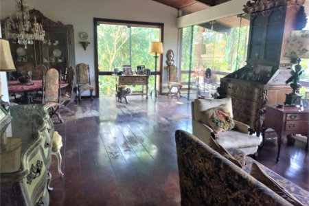 Casa à venda com 3 quartos, sendo 2 suítes, em Morumbi, São Paulo, SP