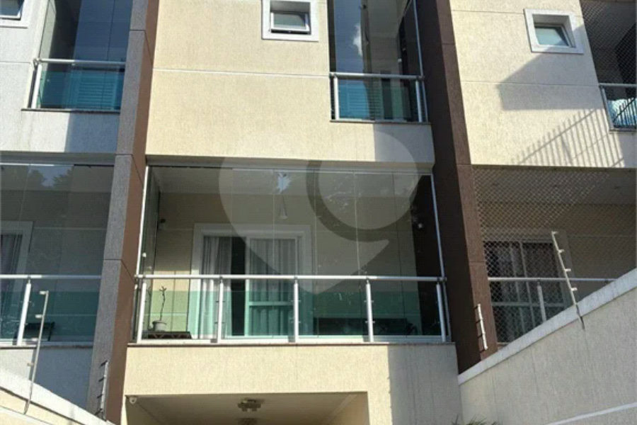 Sobrado à venda com 3 suítes em Vila Guilherme, São Paulo, SP