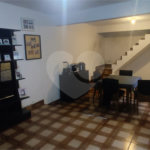 Sobrado à venda com 6 quartos, sendo 1 suíte, em Vila Acoreana, Poá, SP