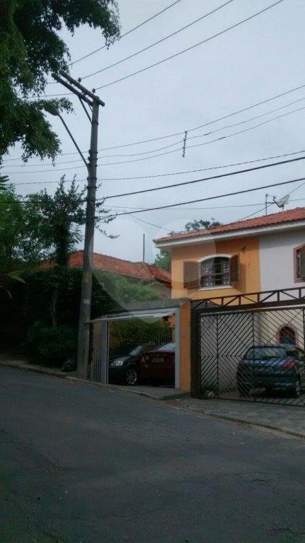 Casa Térrea à venda com 3 quartos, sendo 1 suíte,  em Jardim Peri, São Paulo, SP