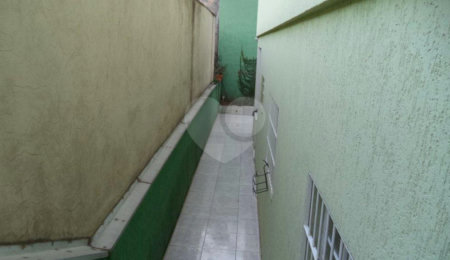Casa à venda com 5 quartos, sendo 1 suíte,  em Vila Mazzei, São Paulo, SP