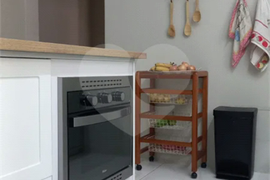 Sobrado à venda com 2 quartos, sendo 1 suíte, em Tremembé, São Paulo, SP