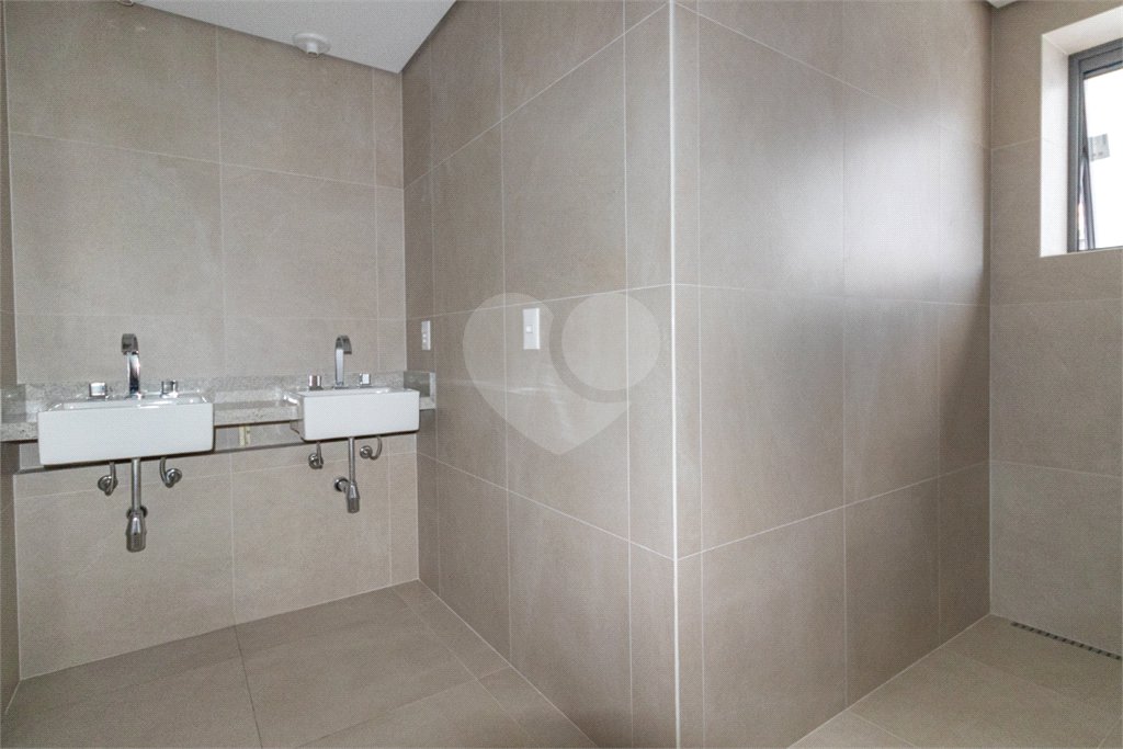 Apartamento à venda com 2 suítes em Jardim Morumbi, São Paulo, SP