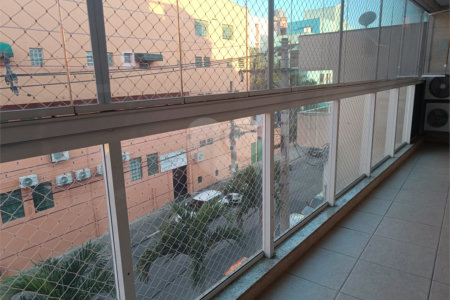 Apartamento à venda com 3 quartos, sendo 1 suíte, no Centro, São Roque, SP