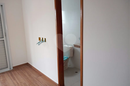 Casa à venda com 2 suítes no condomínio Residencial Napoles, São Paulo - SP