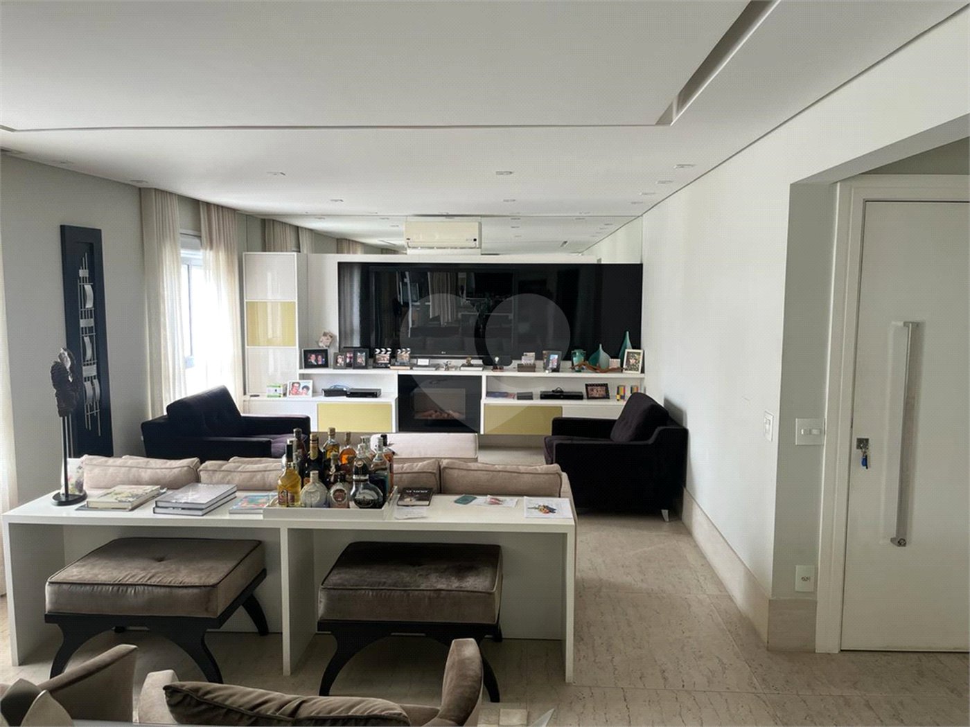 Apartamento à venda com 3 suítes em Vila Olímpia, São Paulo, SP