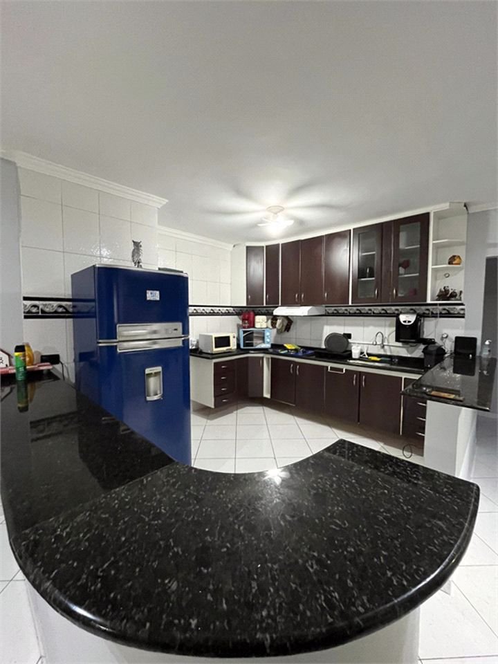 Apartamento Residencial à venda, Vila Júlia, Guarujá - AP0740.