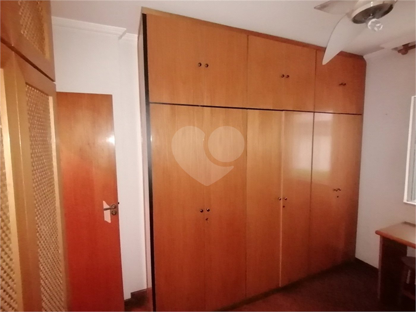 Apartamento à venda com 3 quartos, sendo 1 suíte, em Jardim Paulista, São Paulo, SP