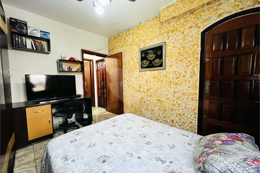 Sobrado à venda com 2 quartos em Parada Inglesa, São Paulo, SP