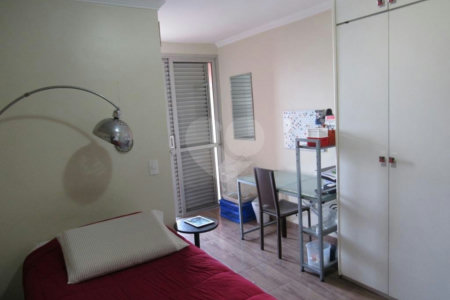 Apartamento à venda com 4 suítes em Jardim Ampliação, São Paulo, SP