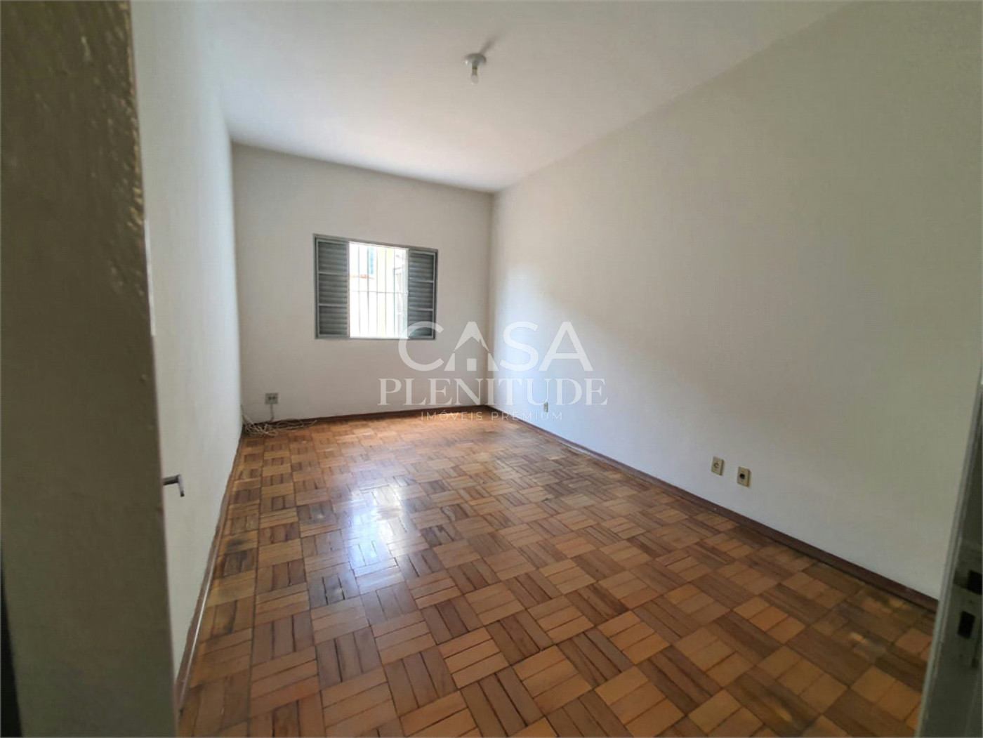 Casa à venda com 3 quartos em Vila Augusta, Sorocaba, SP