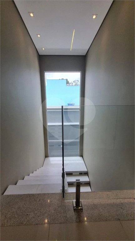 Casa à venda com 3 quartos, sendo 1 suíte, em Jardim Novo Mundo, Várzea Paulista, SP