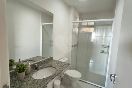 Apartamento à venda com 3 quartos, sendo 1 suíte, no Centro, São Bernardo do Campo, SP