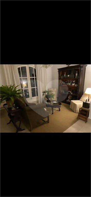Casa Térrea à venda ou para alugar com 4 quartos, sendo 2 suítes,  em Jardim Guedala, São Paulo, SP