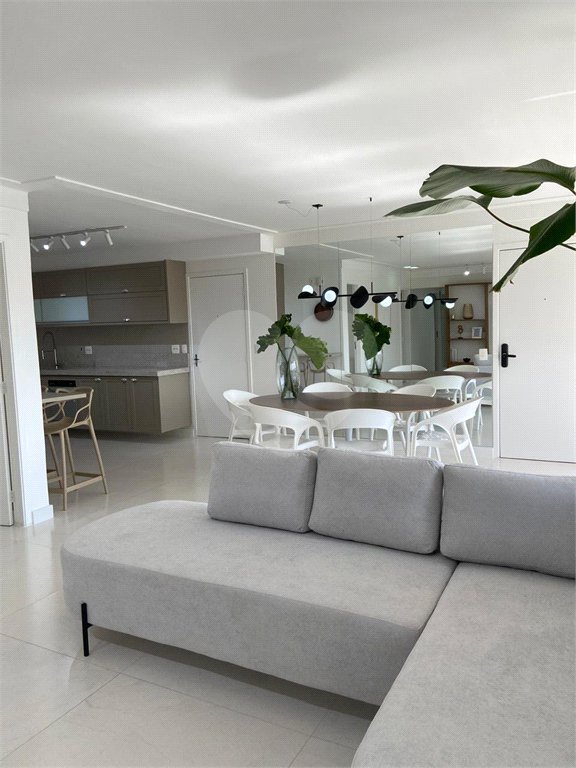 Apartamento à venda com 3 suítes no Centro, Santo André, SP