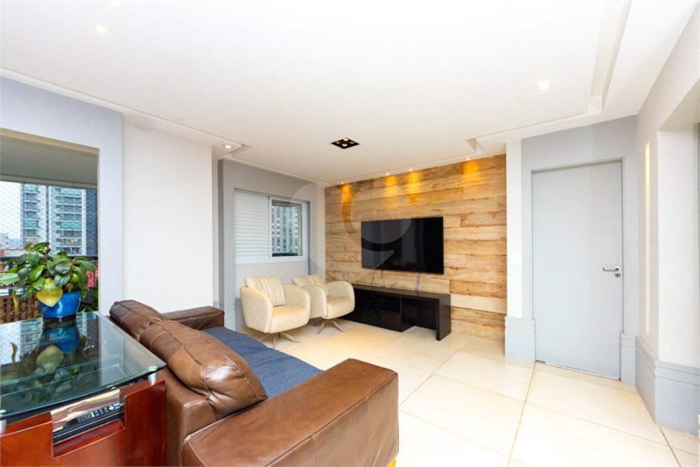 Apartamento à venda com 2 quartos, sendo 1 suíte, em Chácara Santo Antônio (zona Sul), São Paulo, SP