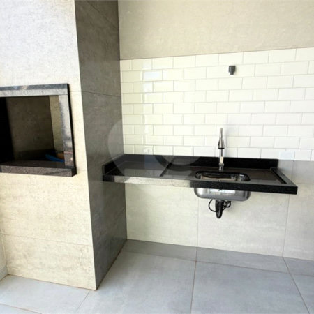 Casa à venda com 3 quartos, sendo 1 suíte, em Ipê, Três Lagoas, MS