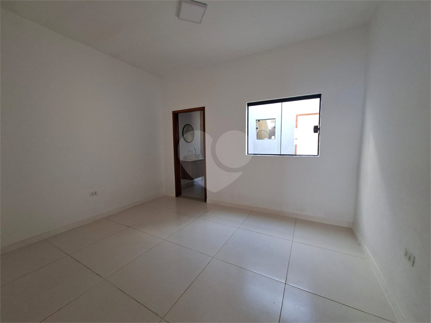Casa à venda com 3 quartos, sendo 2 suítes, em Loteamento Residencial Lisboa, Itapetininga, SP